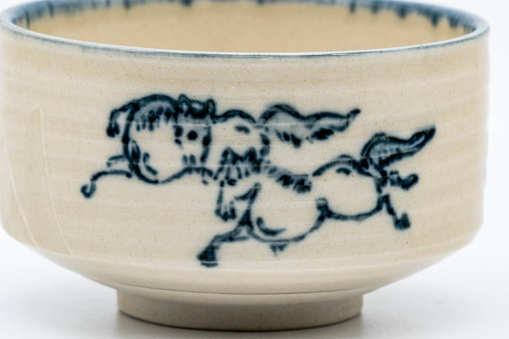 Japanese Matcha Bowl - Beige Blue Horses Hantsutsu-gata Chawan - 450ml