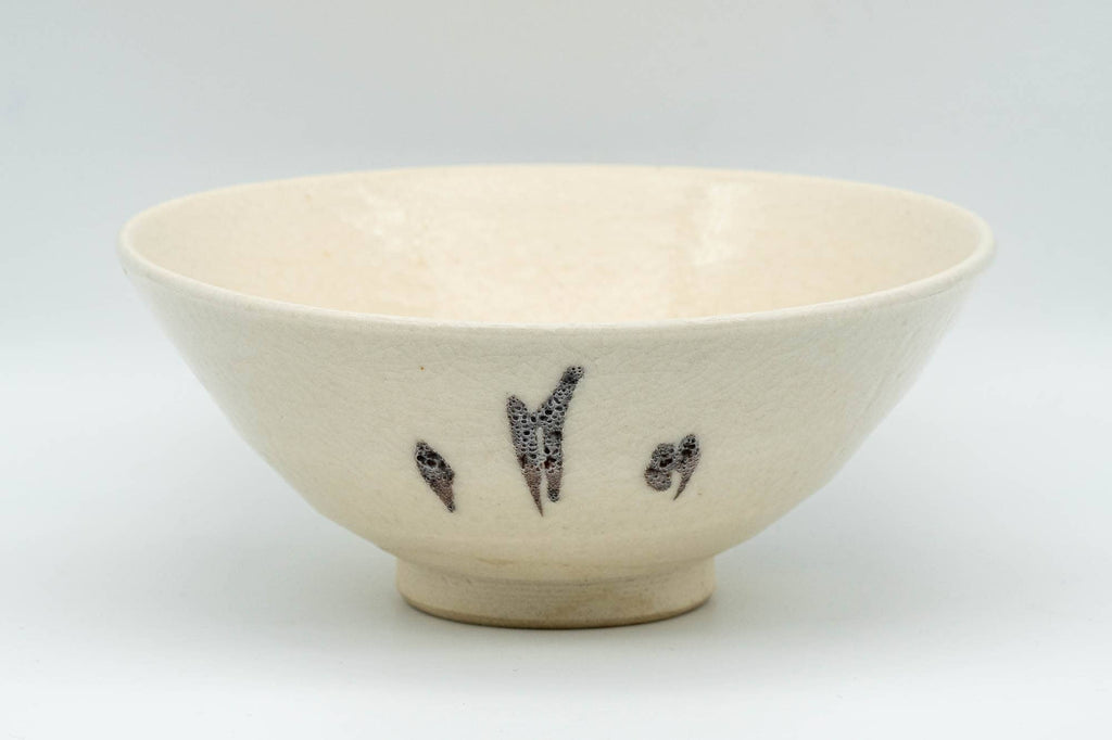 Japanese Matcha Bowl - Long Grass White Shino Glazed Hira-gata Summer Chawan - 150ml