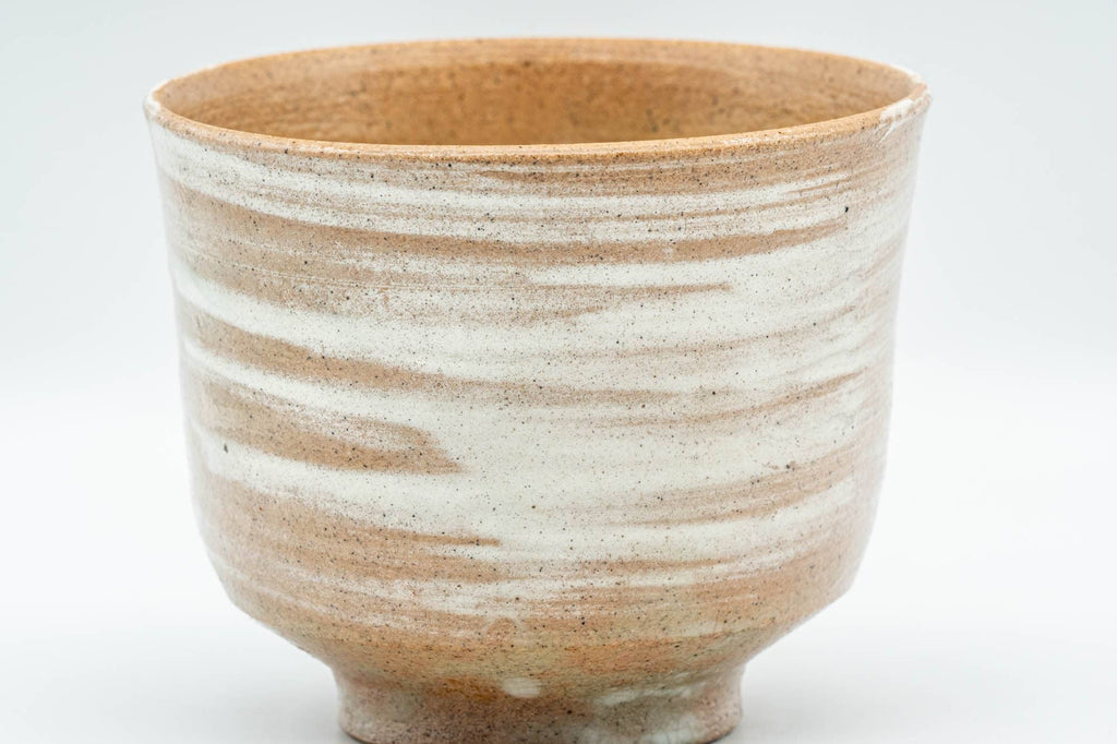 Japanese Matcha Bowl - Beige White Hakeme Glazed Hantsutsu-gata Chawan - 300ml