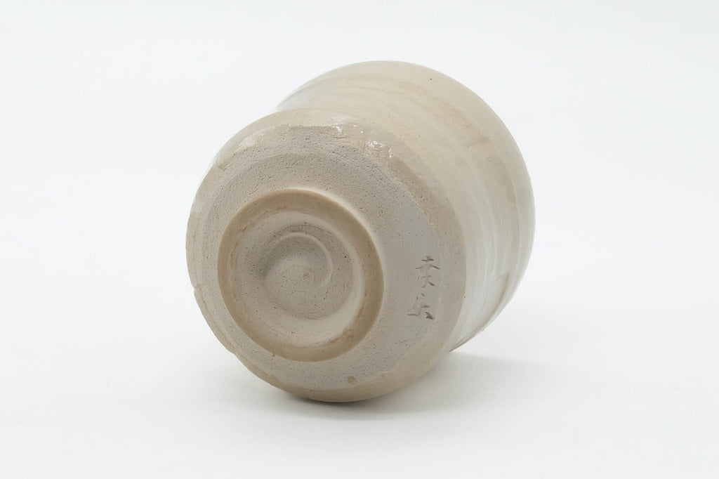 Japanese Teacup - Off White Glazed Doji-mari Yunomi - 175ml