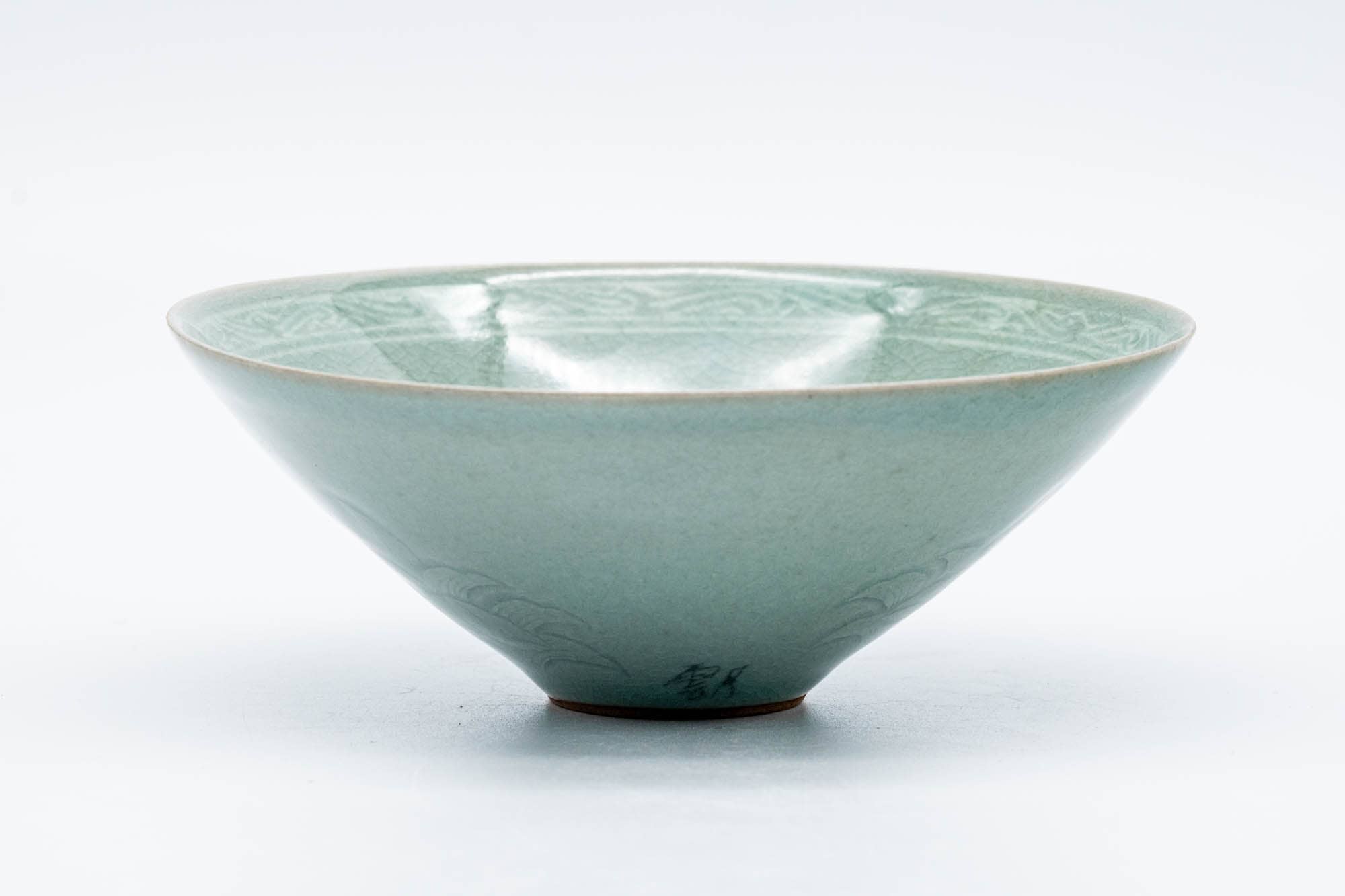 Korean Matcha Bowl - 이연휴/李連休 Yi Yeon-hyu - Unkaku Green Celadon Chawan - 150ml