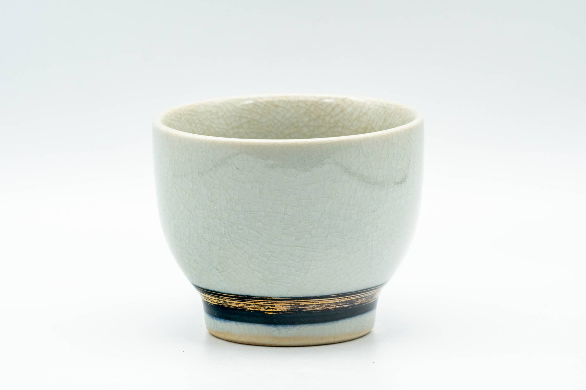 Japanese Teacup - White Chrysanthemums Kutani-yaki Yunomi - 120ml