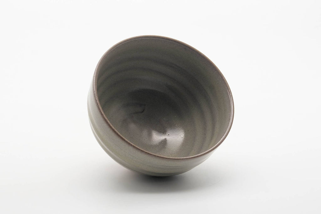 Japanese Matcha Bowl - Milky Grey White Glazed Spiraling Kiyomizu-yaki Chawan - 400ml