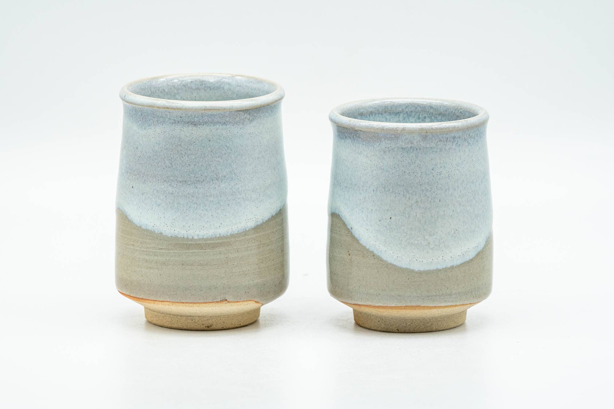 Japanese Teacups - Pair of Beige White Glazed Hagi-yaki Meoto Yunomi in Wooden Box