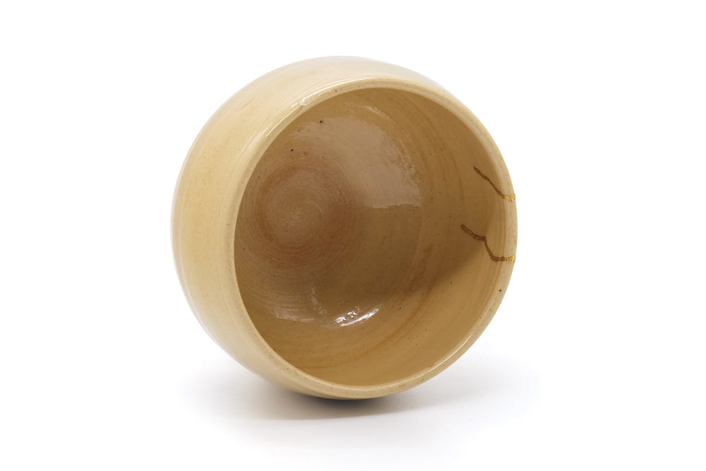 Japanese Matcha Bowl - Beige Gold Kintsugi Wa-nari Chawan - 400ml