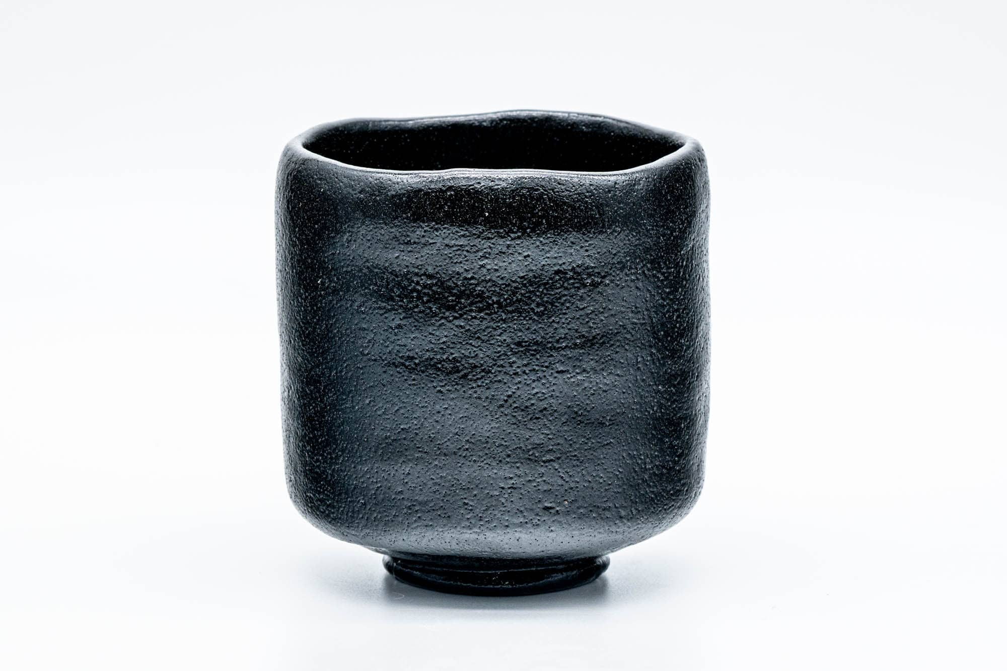 Japanese Matcha Bowl - 桂窯 Katsura Kiln - Egret Kuroraku Raku-yaki Winter Chawan - 500ml