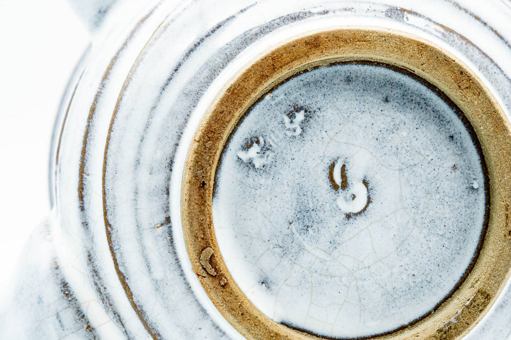 Japanese Kyusu - Milky White Glazed Spiraling Ceramic Filter Teapot - 325ml