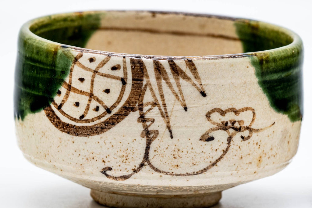 Japanese Matcha Bowl - Beige Green Floral Oribe-yaki Chawan - 200ml