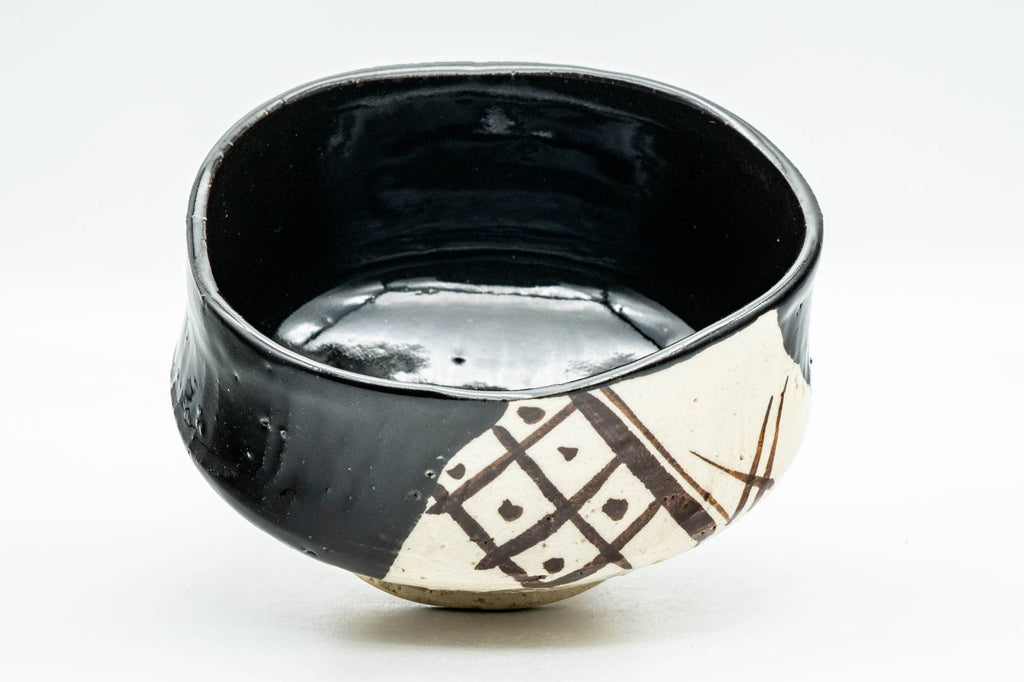 Japanese Matcha Bowl - Black Oribe-yaki Kutsu-gata Wabi-Sabi Chawan - 400ml