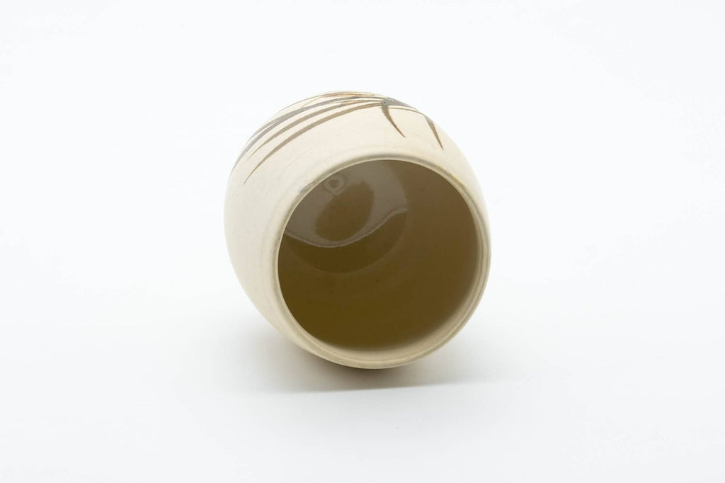 Japanese Teacup - Large Long Grass Beige Glazed Yunomi - 240ml