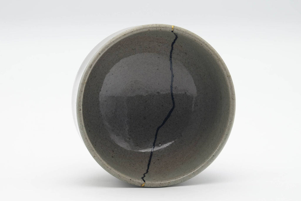 Japanese Matcha Bowl - 辰山窯 Shinzan Kiln - Kintsugi Karatsu-yaki Chawan - 300ml
