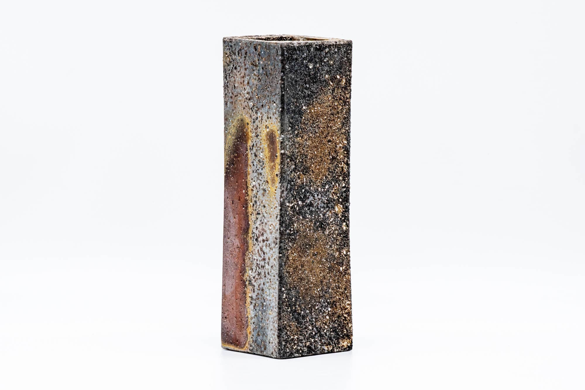 Japanese Vase - 鈴木勝詞 Suzuki Katsushi - Earthy Bizen-yaki Hana-ire