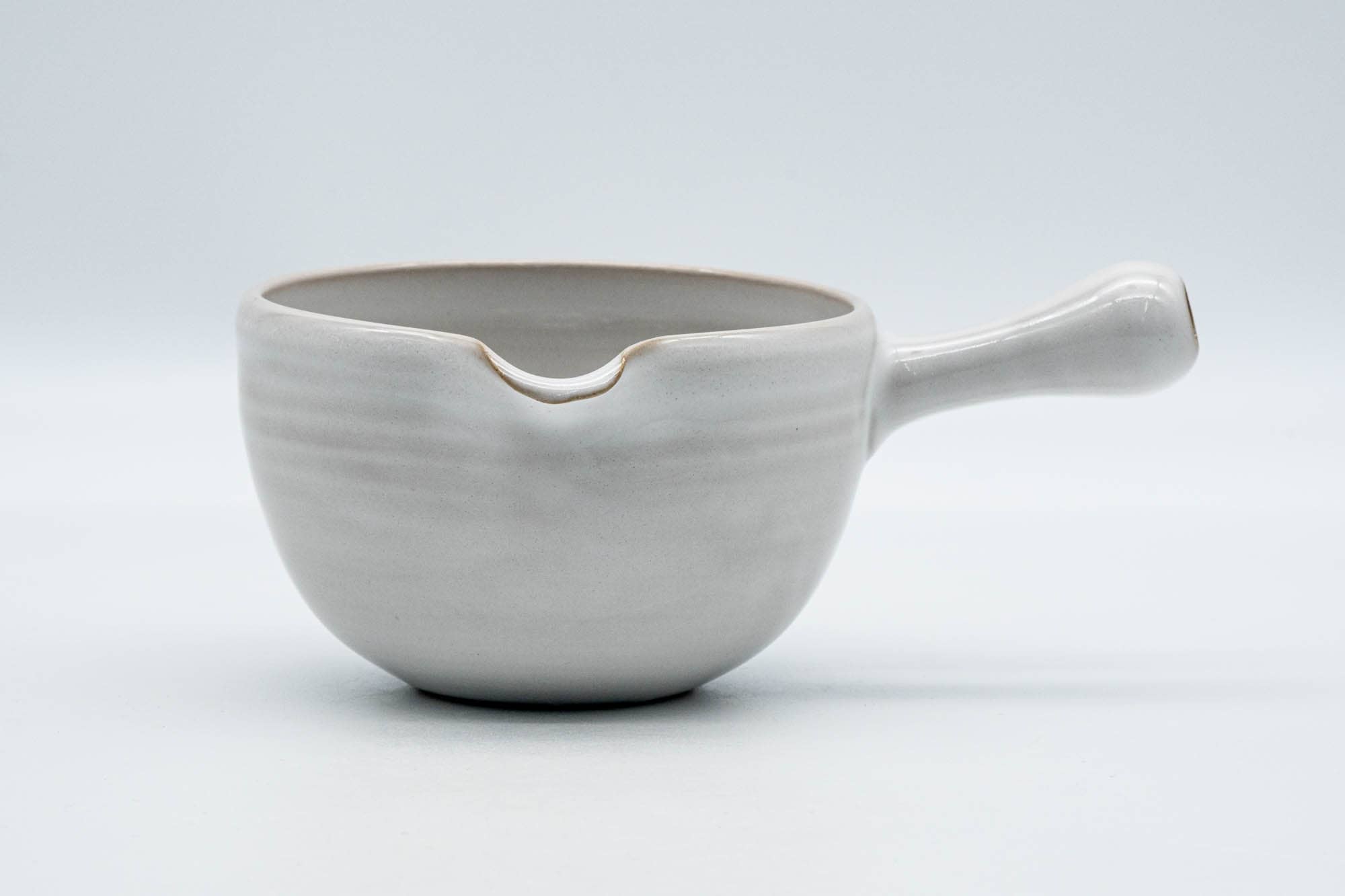 Japanese Yuzamashi - White Glazed Tokoname-yaki Spouted Bowl - 300ml