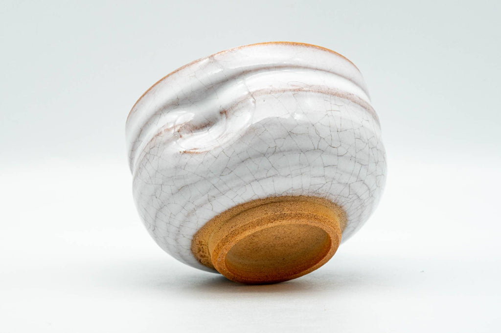 Japanese Teacup - 赤膚山 Akiyama Kiln - Milky White Glazed Thumb-Indented Yunomi - 150ml