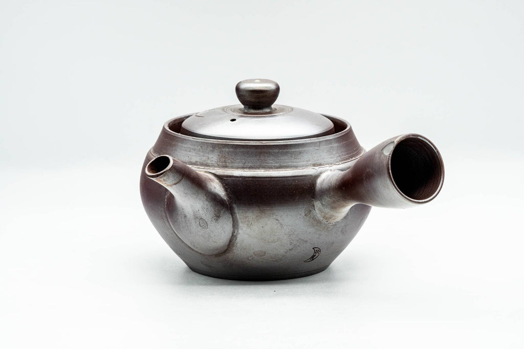 Japanese Kyusu - Mountainous Engraved Banko-yaki Debeso Teapot - 350ml