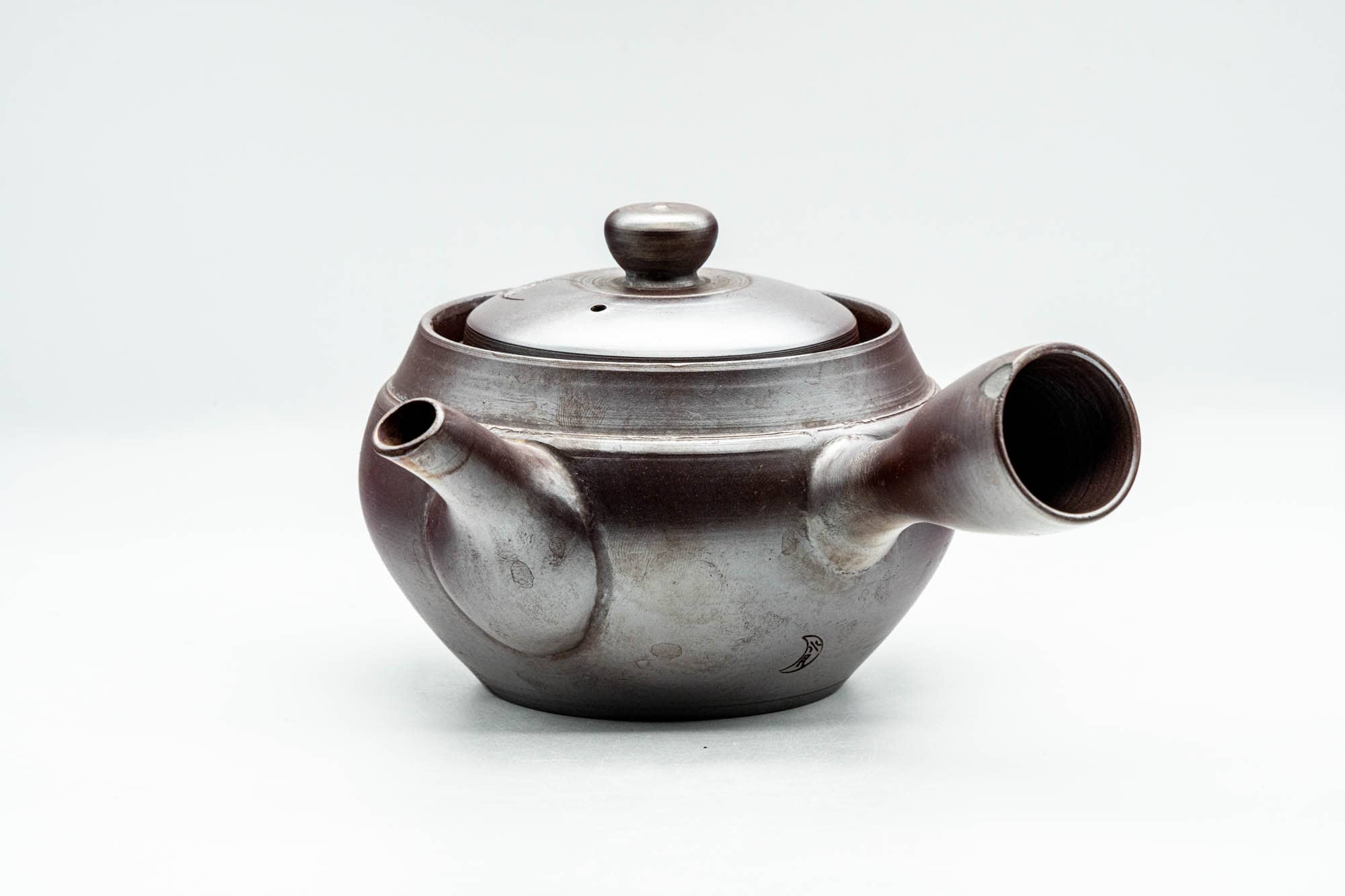Japanese Kyusu - Mountainous Engraved Banko-yaki Debeso Teapot - 350ml