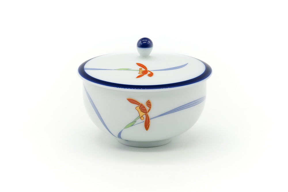 Japanese Teacup - Blue Trim Floral Arita Lidded Yunomi - 170ml