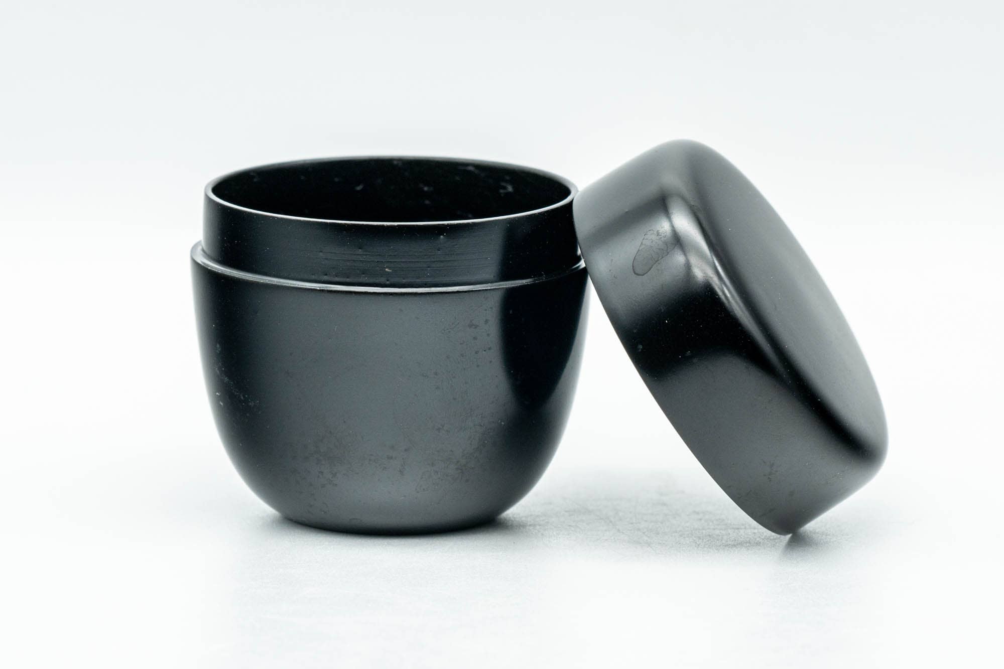 Japanese Natsume - Small Black Lacquered Wooden Matcha Tea Canister - Ko-natsume - 50ml