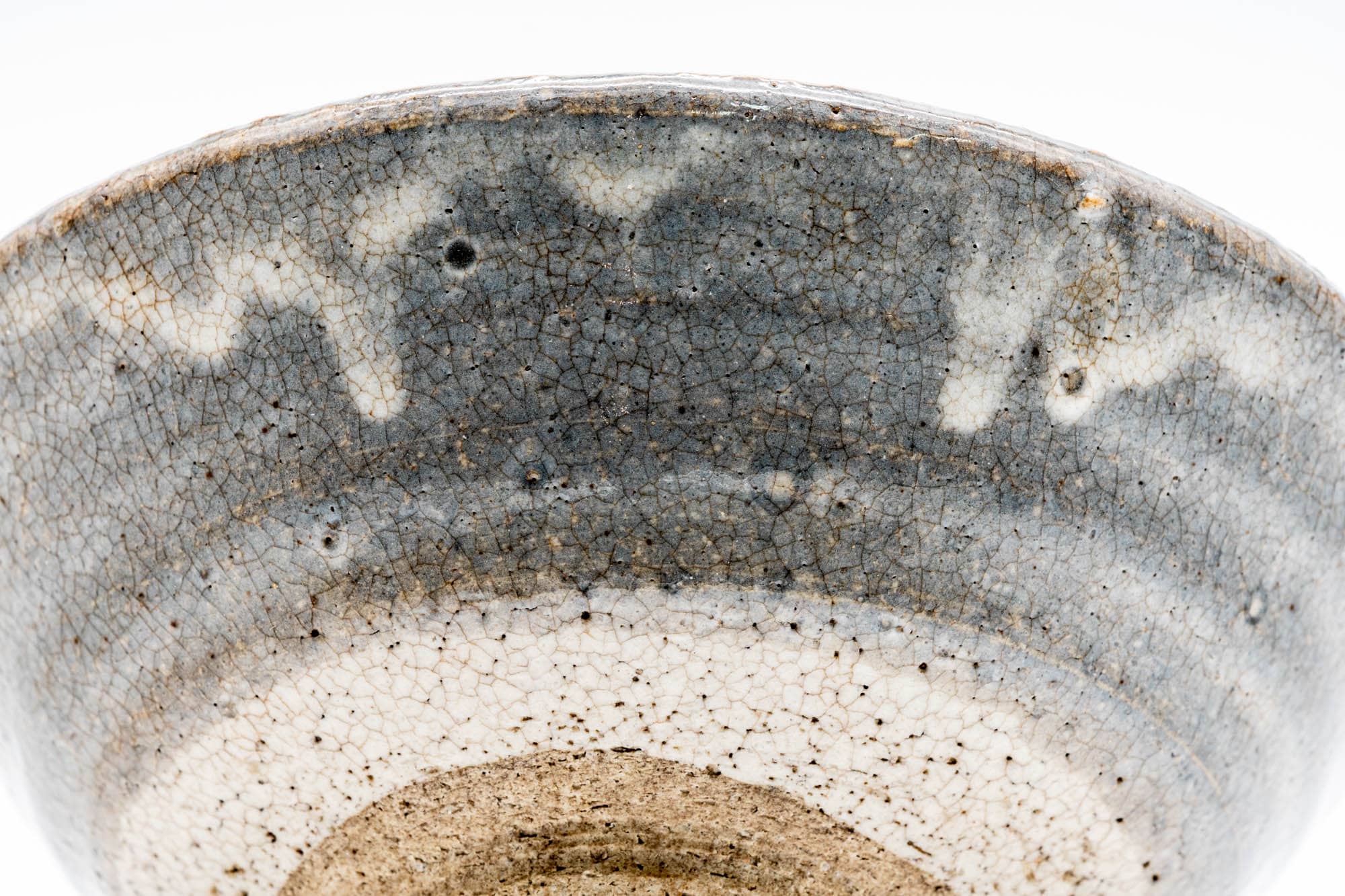 Japanese Matcha Bowl - 中島 満久 Nakajima Mitsuhisa - Shino Glazed Akazu-yaki Chawan - 150ml