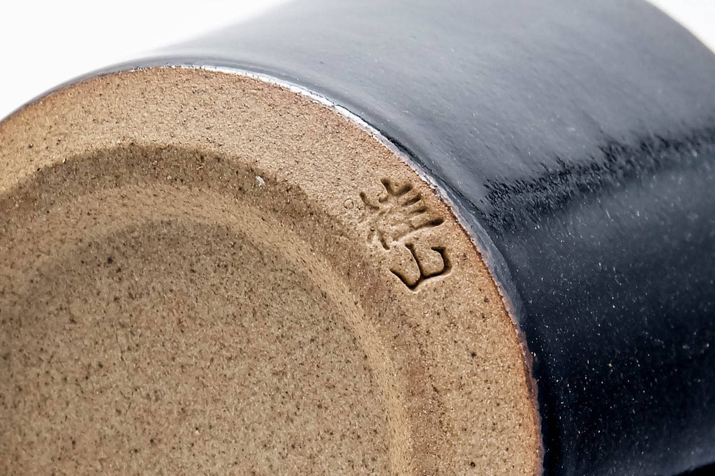 Japanese Teacup - Black Beige Drip-Glazed Ushirode Yunomi - 100ml