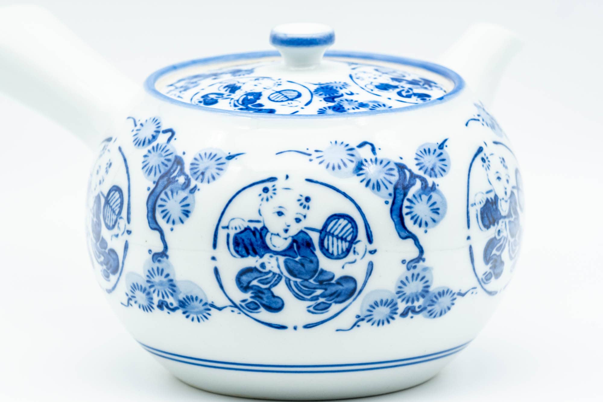 Japanese Kyusu - Flowers and Villagers Porcelain Arita-yaki Debeso Teapot - 300ml