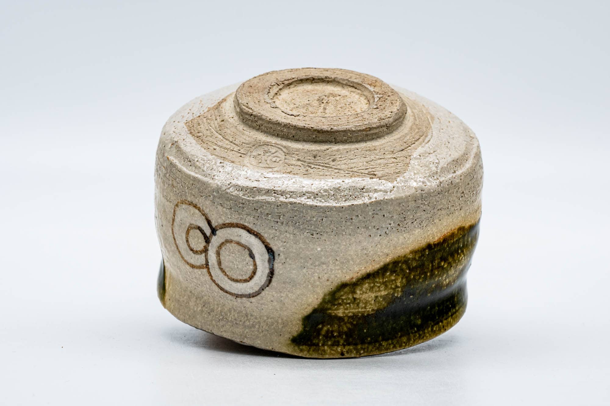 Japanese Matcha Bowl - 中島春草 Shunsō Nakajima - 東窯 Higashi Kiln - Ao-Oribe Akazu-yaki Chawan - 300ml