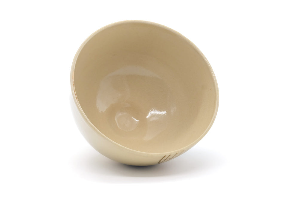 Japanese Matcha Bowl - Beige Gold Floral Chawan - 350ml