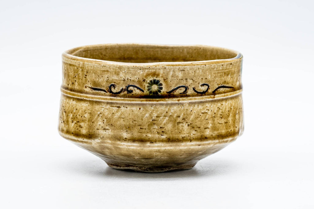 Japanese Matcha Bowl - 野田東山 Noda Touzan - Ki-Seto Glazed Scrollwork Seto-yaki Chawan - 300ml