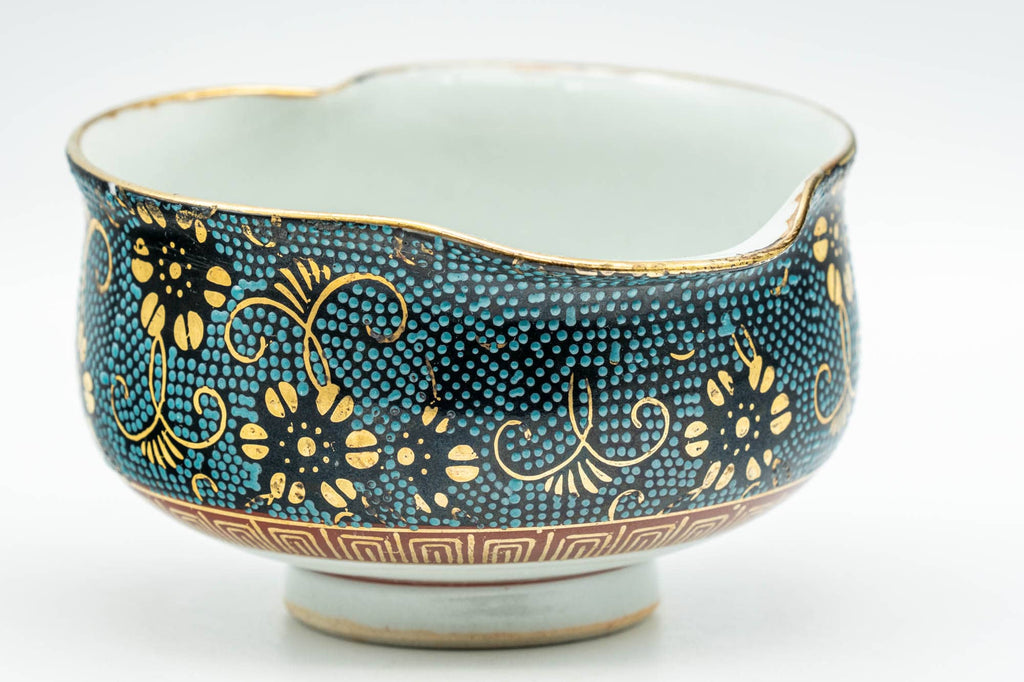 Japanese Katakuchi - 九谷焼 Floral Aochibu Heart-Shaped Kutani-yaki Porcelain Water Cooler - 100ml