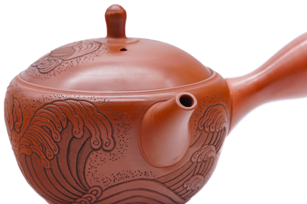Cresting Waves Tokoname Teapot - 260ml