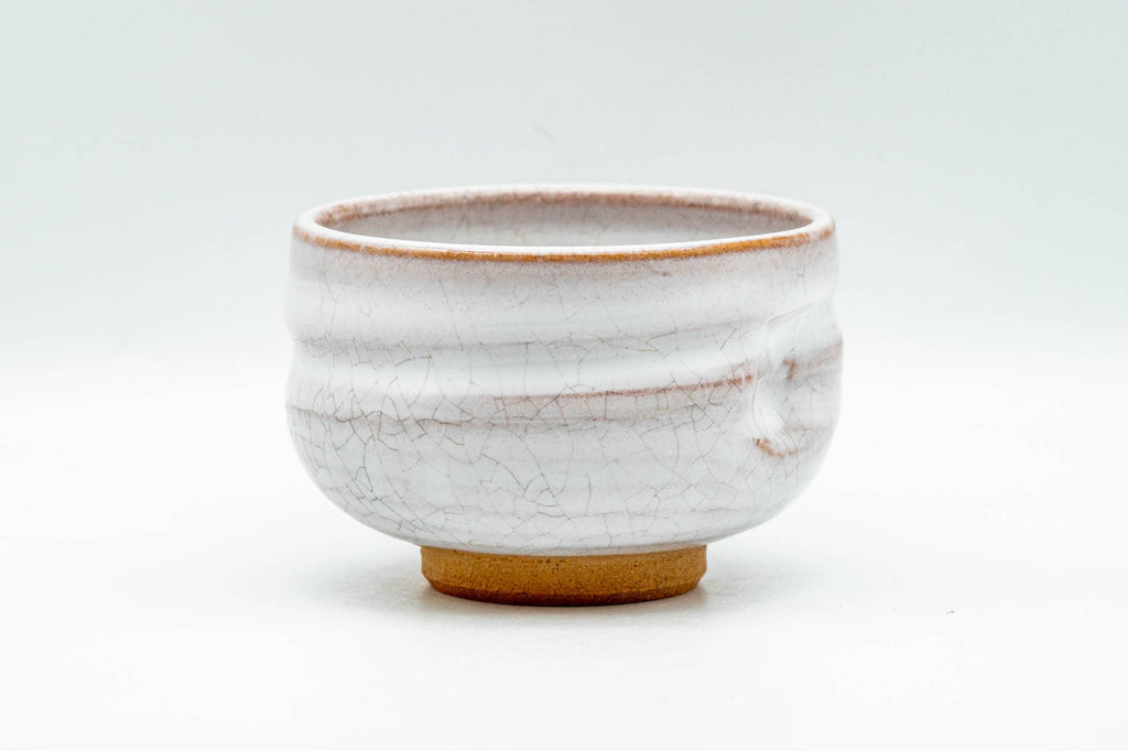 Japanese Teacup - 赤膚山 Akiyama Kiln - Milky White Glazed Thumb-Indented Yunomi - 150ml