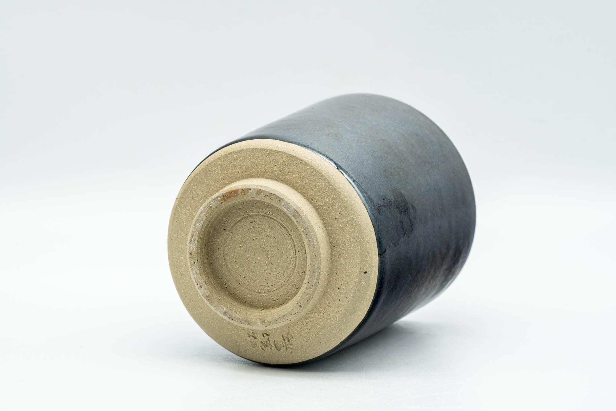 Japanese Teacup - Black Metallic Tenmoku Glazed Tsutsu-gata Yunomi - 200ml