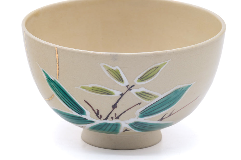Japanese Matcha Bowl - Beige Gold Floral Chawan - 350ml