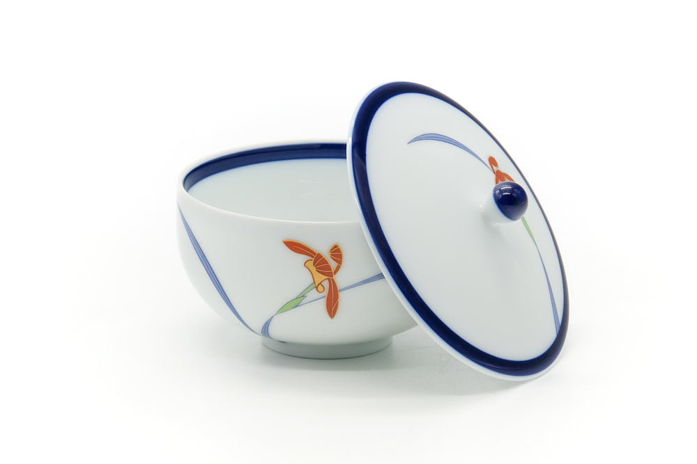 Japanese Teacup - Blue Trim Floral Arita Lidded Yunomi - 170ml