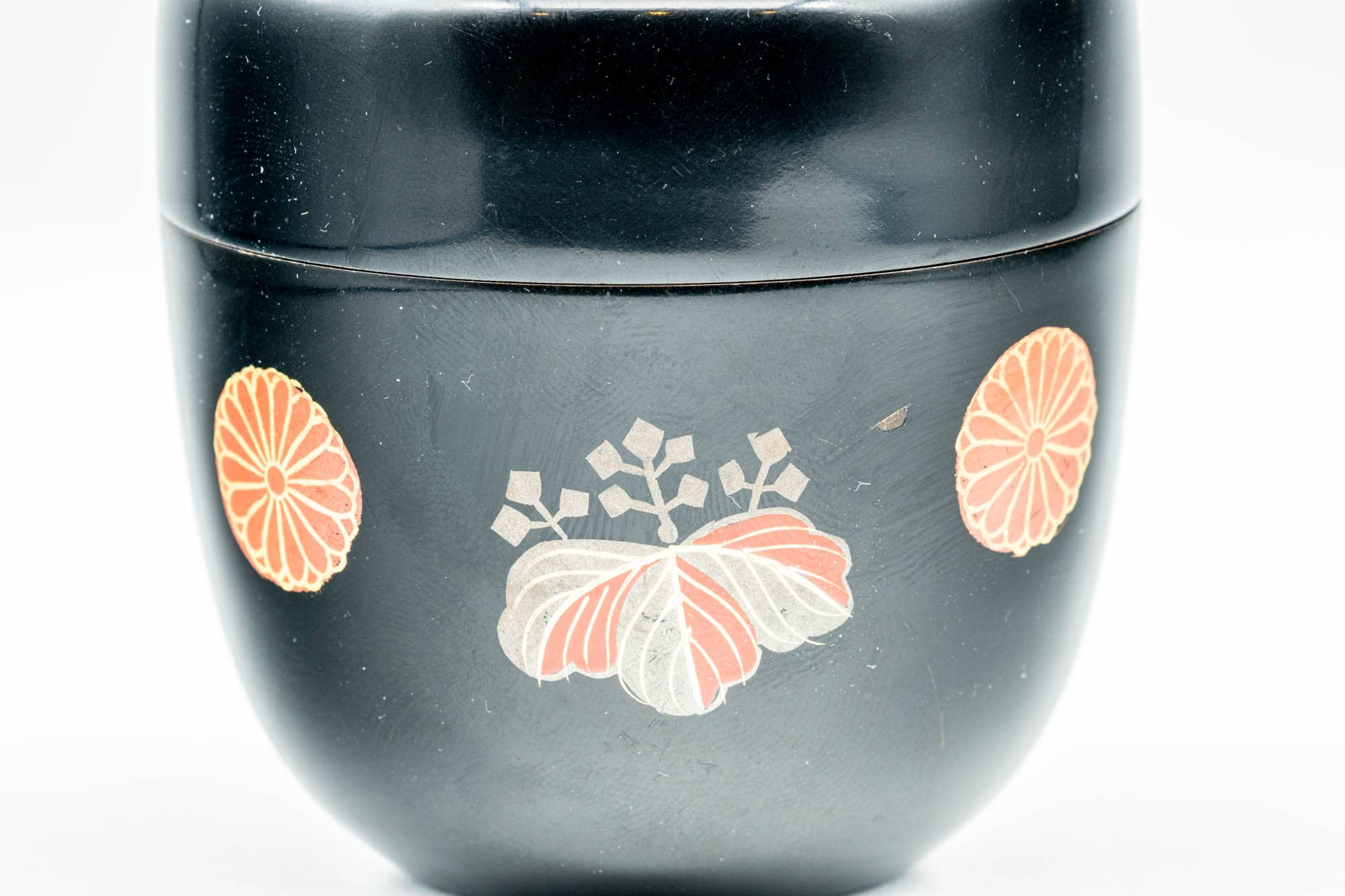 Japanese Natsume - Chrysanthemum Floral Black Lacquer Matcha Tea Caddy - 100ml