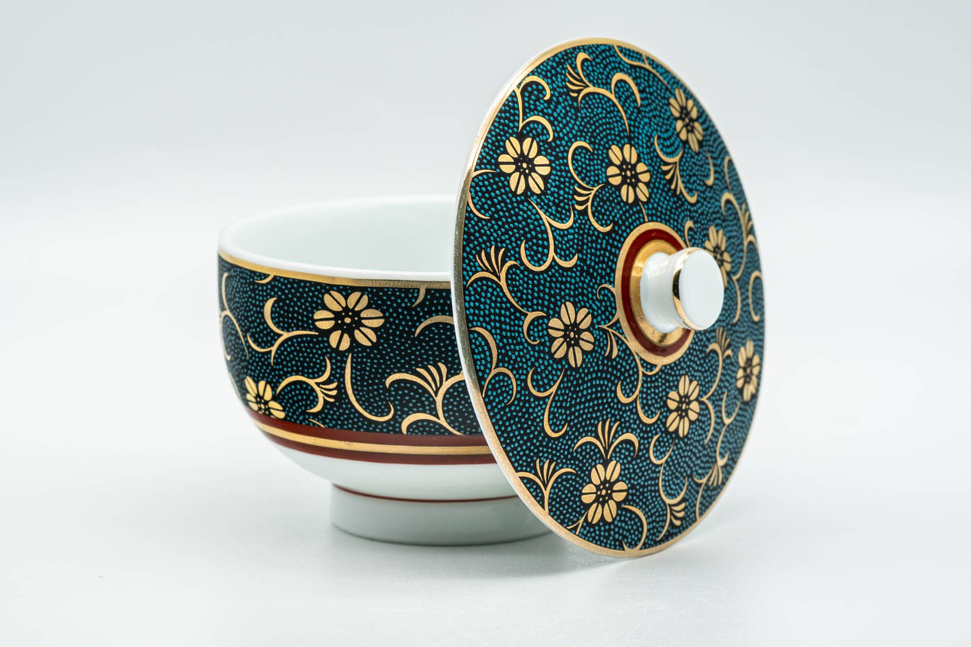 Japanese Teacup - 九谷焼 Floral Gold Aochibu Kutani-yaki Porcelain Lidded Yunomi - 120ml