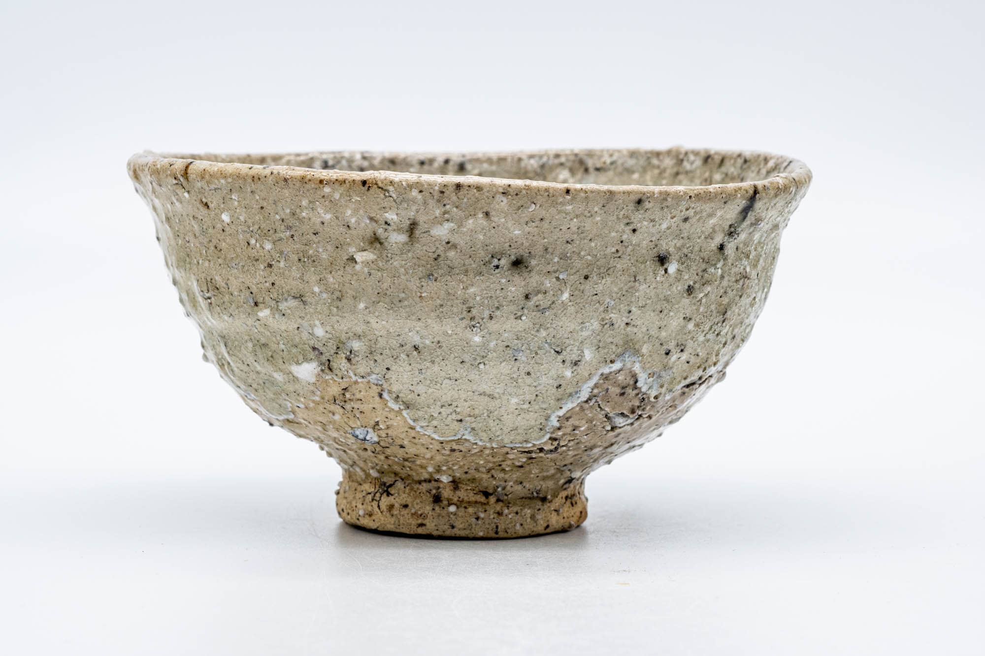Japanese Matcha Bowl - 楽七 Rakushichi - Ash Glazed Tokoname-yaki Chawan - 300ml