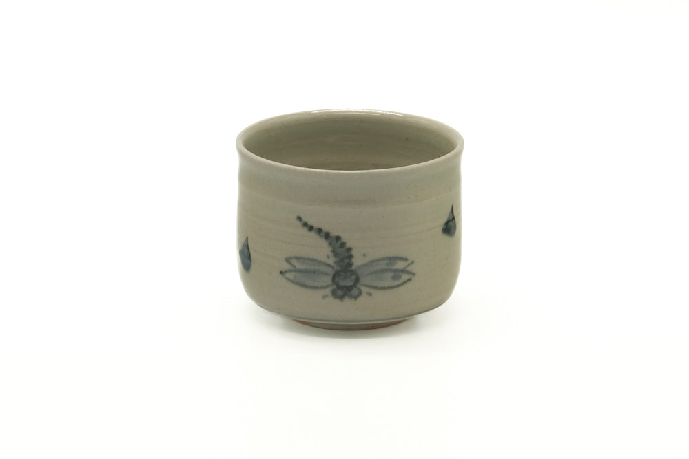 Japanese Teacup - Beige Blue Dragonflies Yunomi - 205ml
