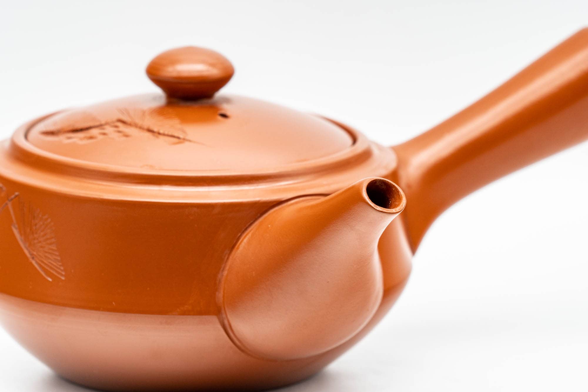 Japanese Kyusu - Engraved Red Shudei Tokoname-yaki Debeso Teapot - 210ml