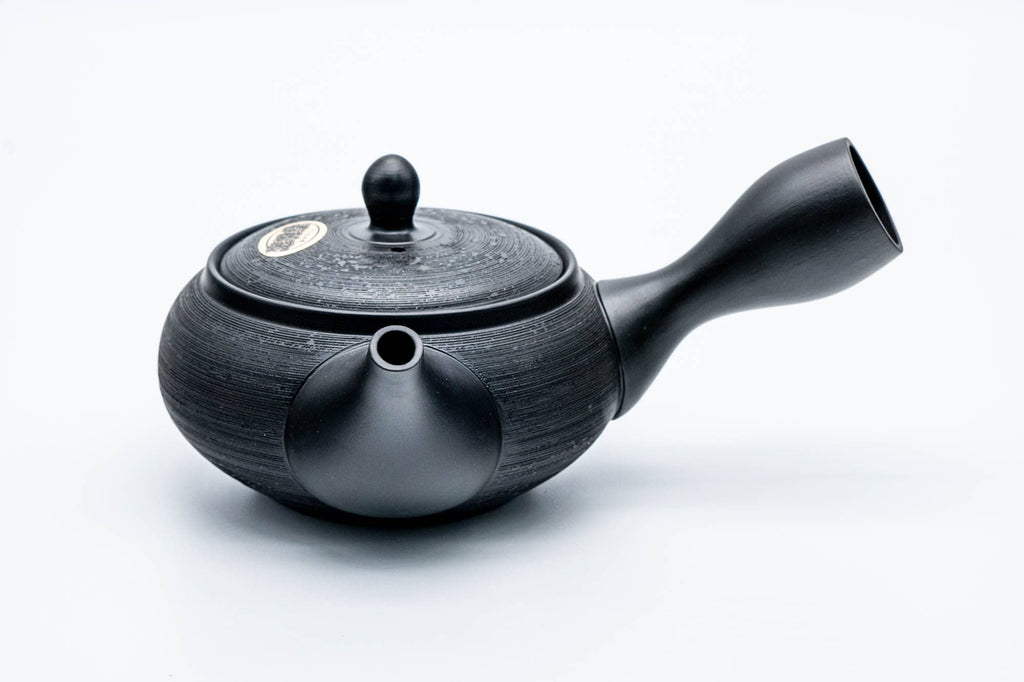 Kokudei Pine Bark Textured Tokoname Teapot - 320ml