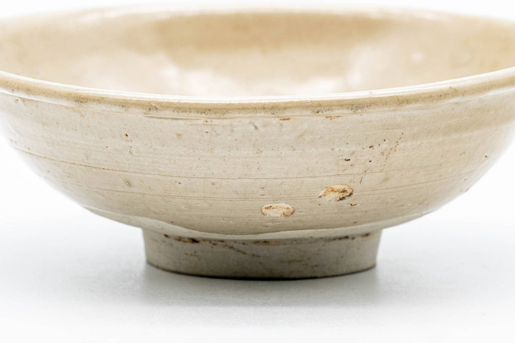 Japanese Matcha Bowl - Textured Beige Summer Chawan - 150ml