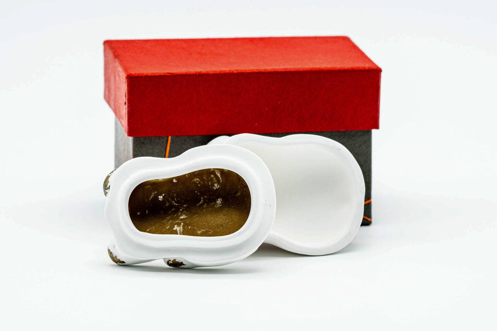 Japanese Kogo - Cute White Dog Ceramic Incense Container