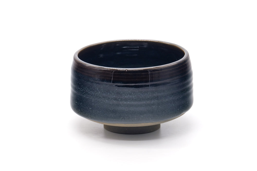 Japanese Matcha Bowl - Sleek Black Brown Glazed Chawan - 500ml
