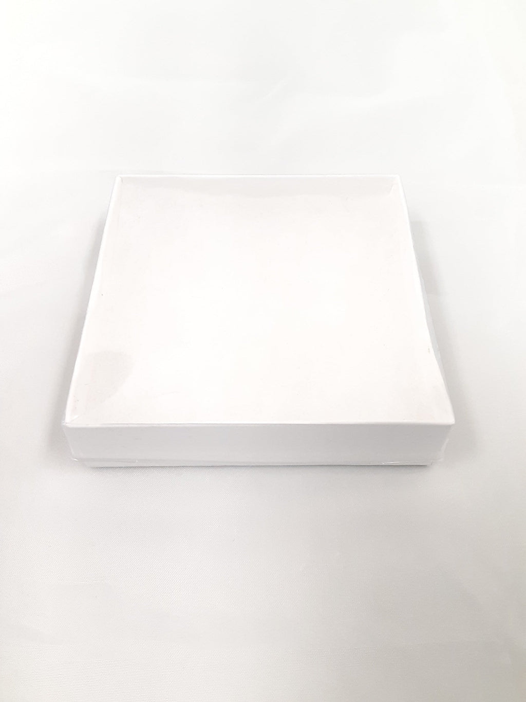 FBA  Qty 12 - 3" Round Personalized Ceramic Ornament with Gift Box