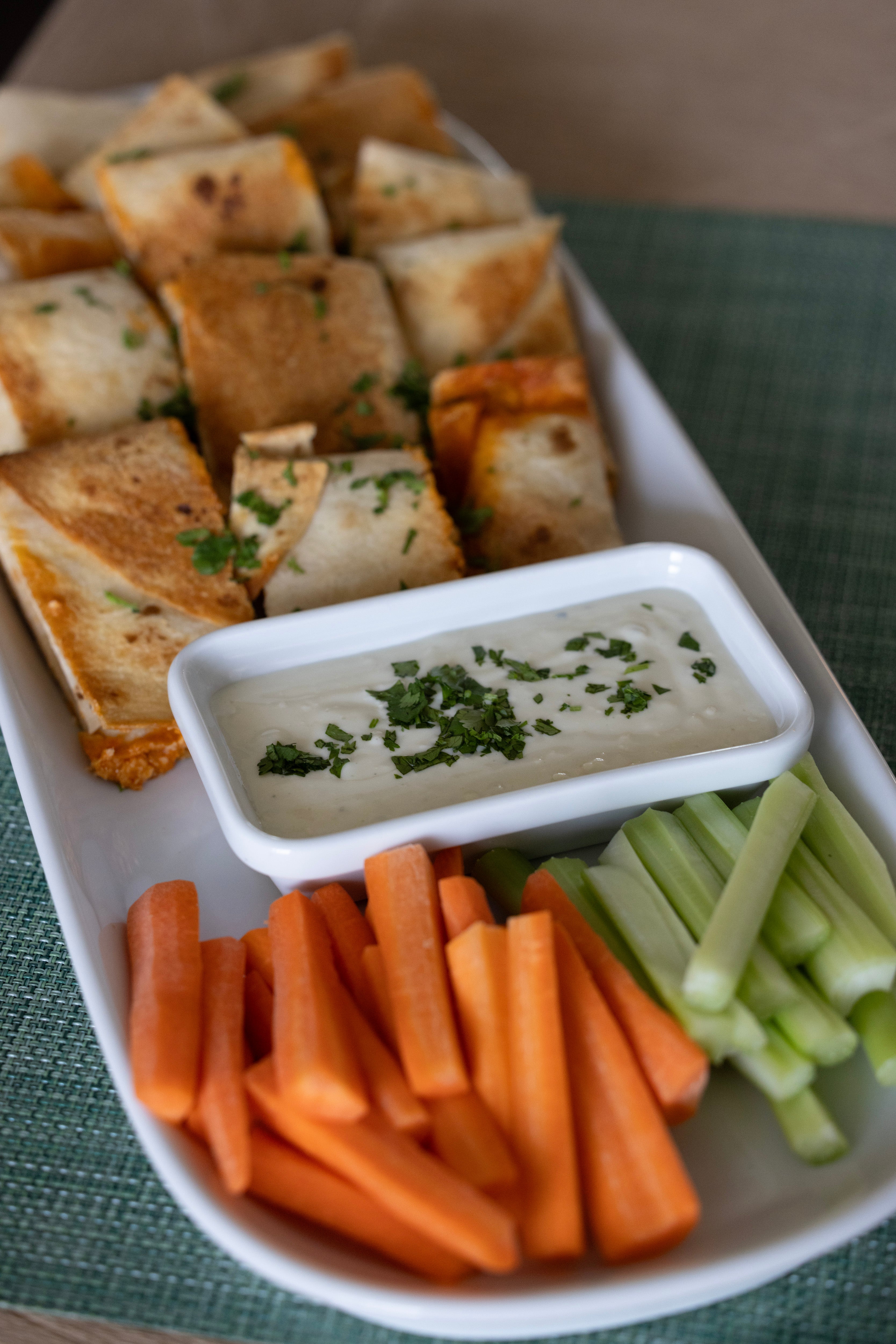 Pillivuyt Barn Platter