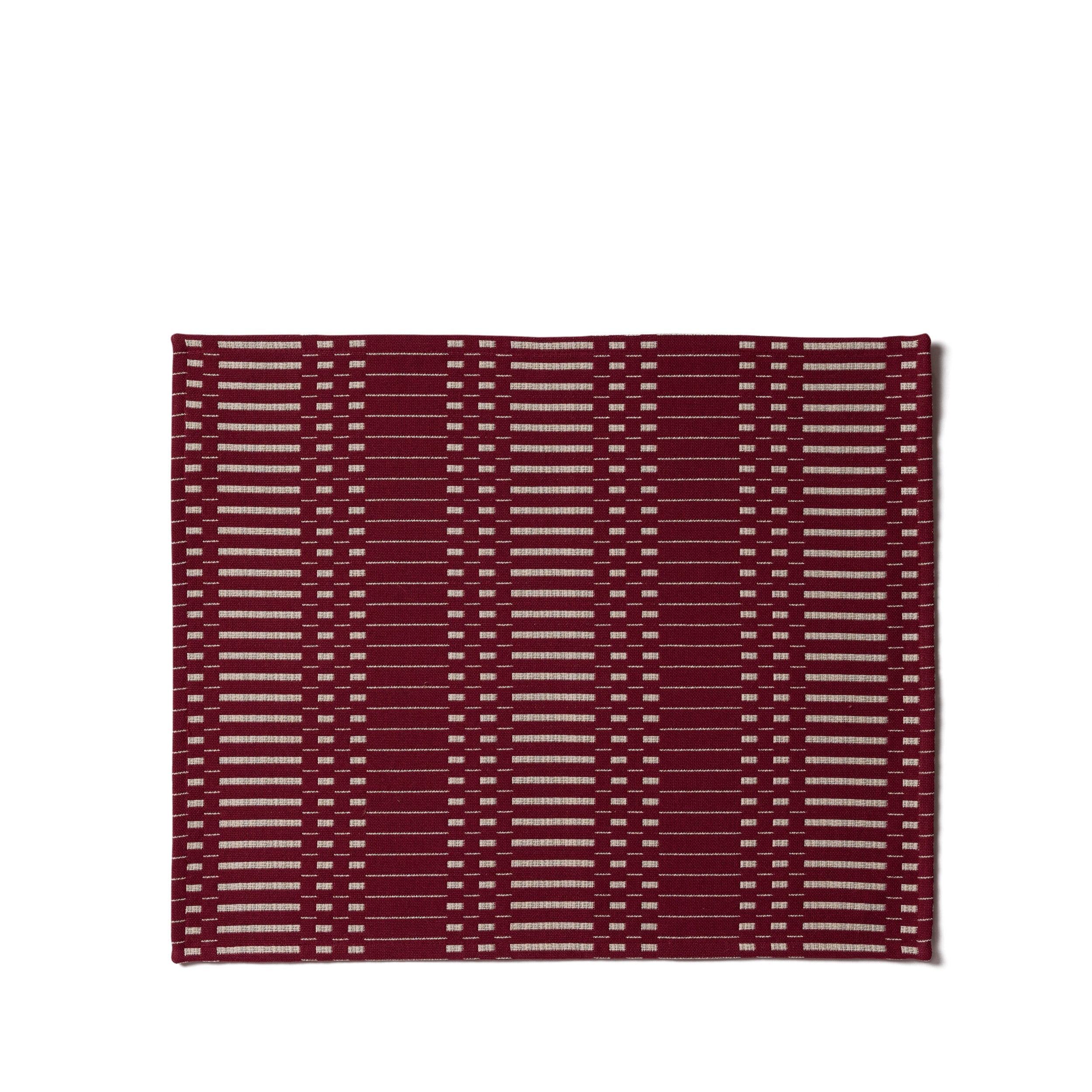 Helios Placemat in Bordeaux