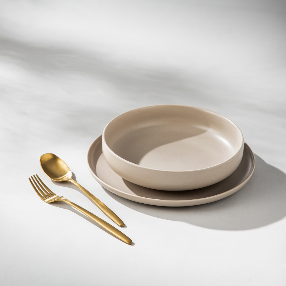 Dinnerware Set