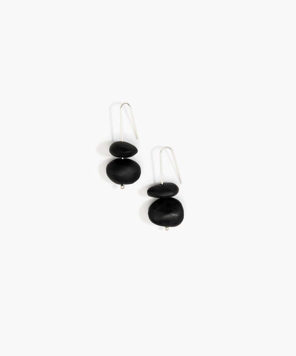 Temple Earth Wire Earrings