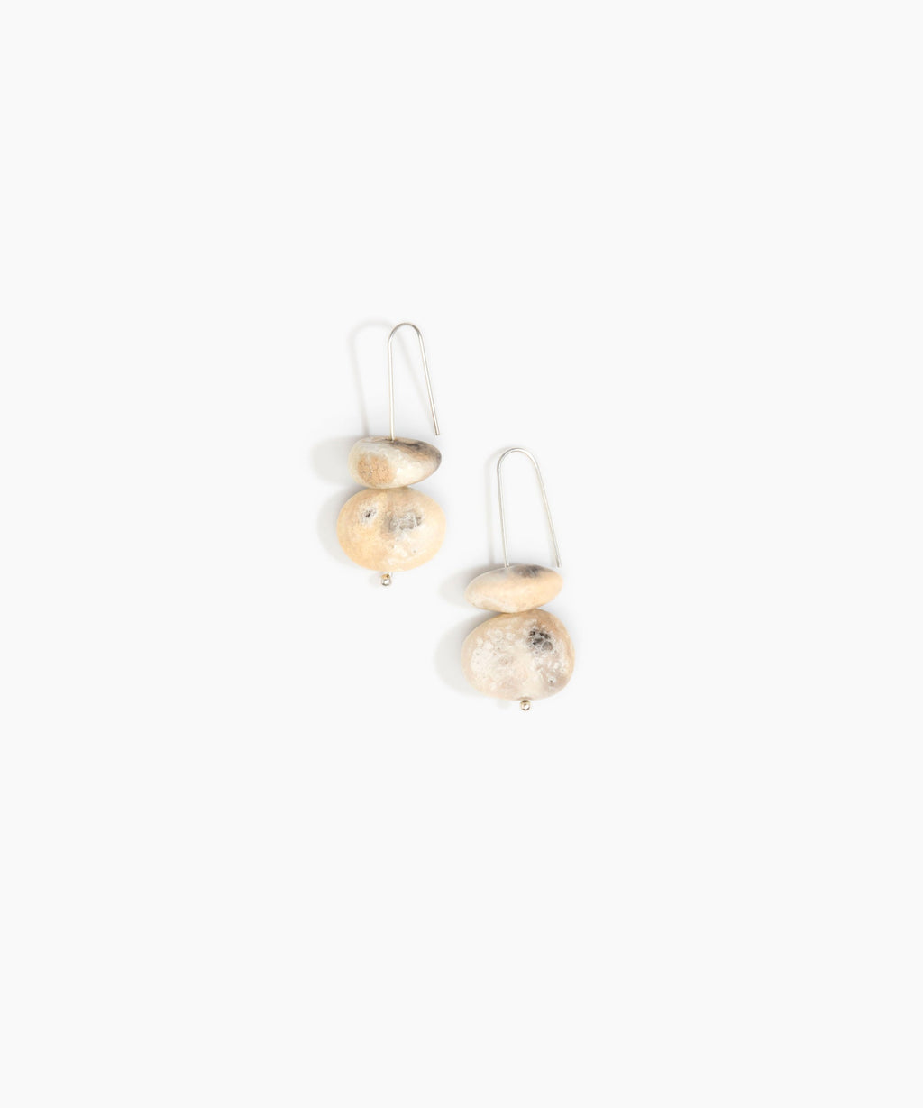 Temple Earth Wire Earrings