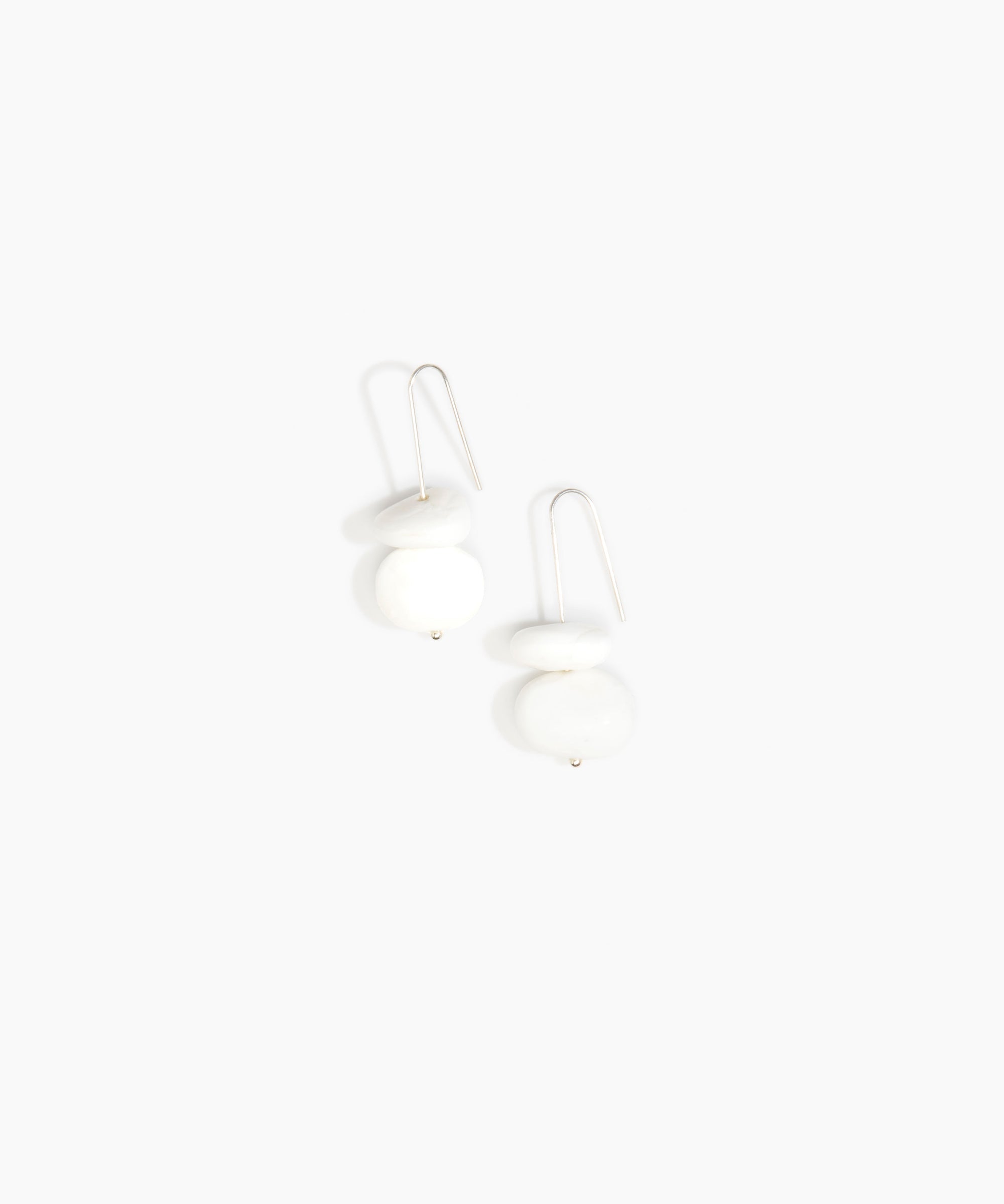 Temple Earth Wire Earrings